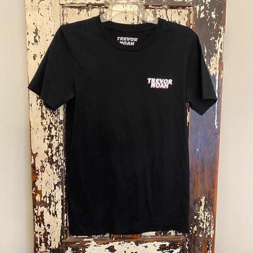 EUC Trevor Noah Loud & Clear 2019 world tour tee